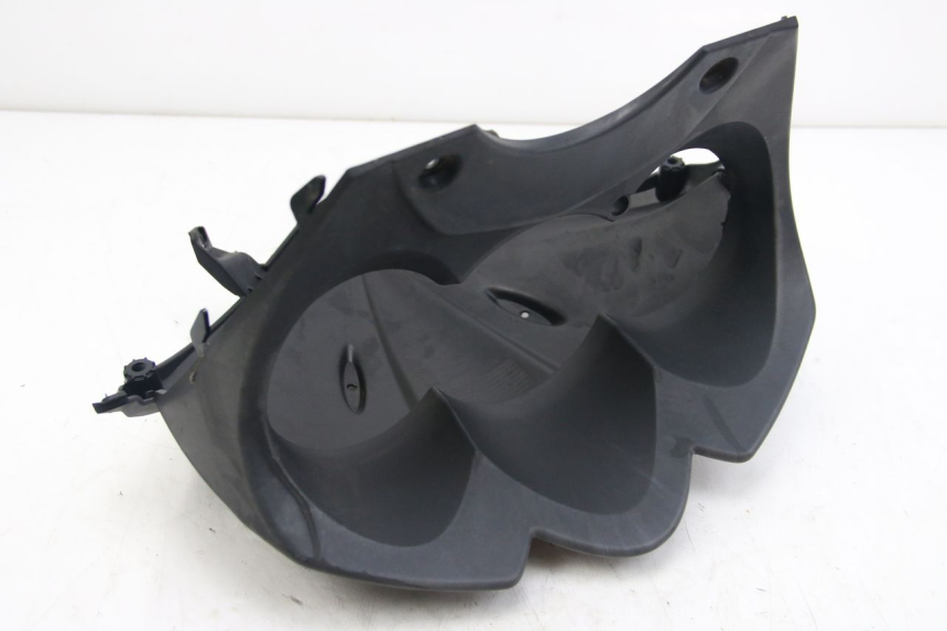 photo de ENTOURAGE COMPTEUR PEUGEOT CITYSTAR 50 (2013 - 2017) - État de surface