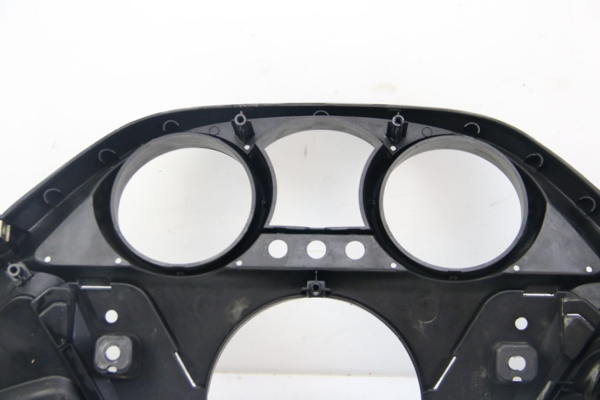 photo de ENTOURAGE COMPTEUR KYMCO DINK STREET 125 (2009 - 2014) - Autre angle de vue