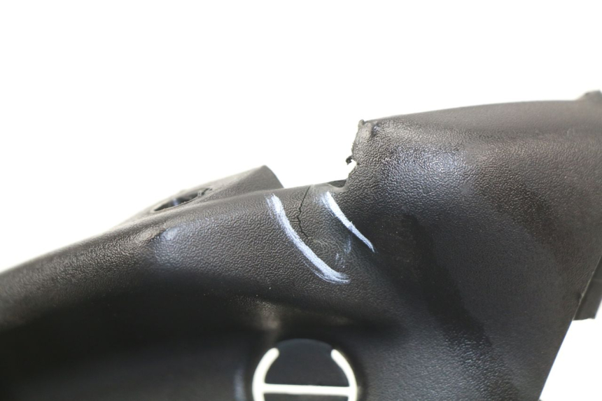 photo de ENTOURAGE COMPTEUR PEUGEOT ELYSEO 50 (1998 - 2001) - Détail de la pièce