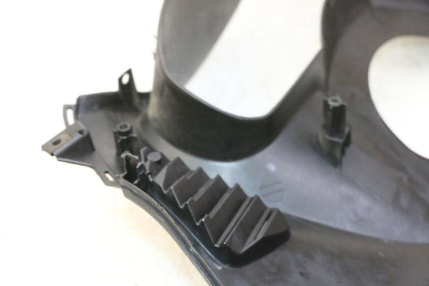 photo de ENTOURAGE COMPTEUR HONDA FES S-WING SWING ABS 125 (2007 - 2015) - Détail de la pièce