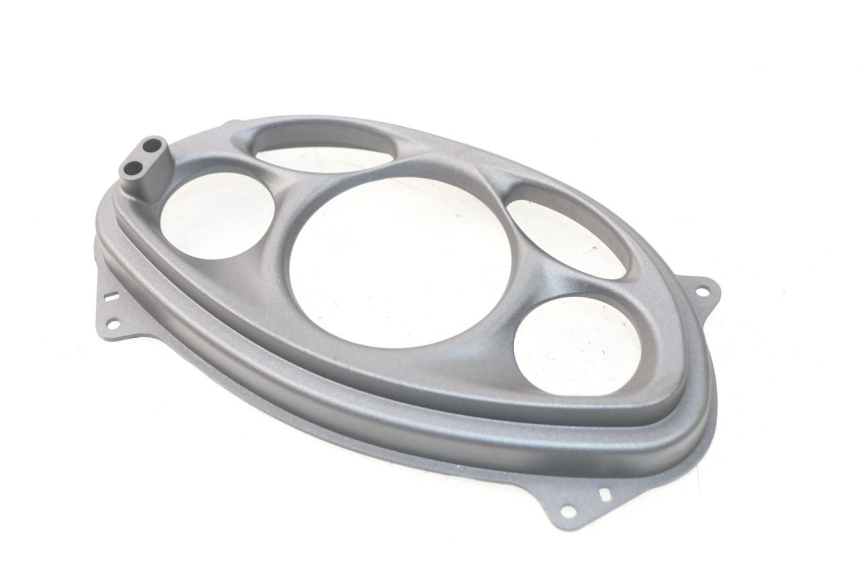 photo de ENTOURAGE COMPTEUR PIAGGIO FLY IE 125 (2012 - 2017) - Zoom état d’usage