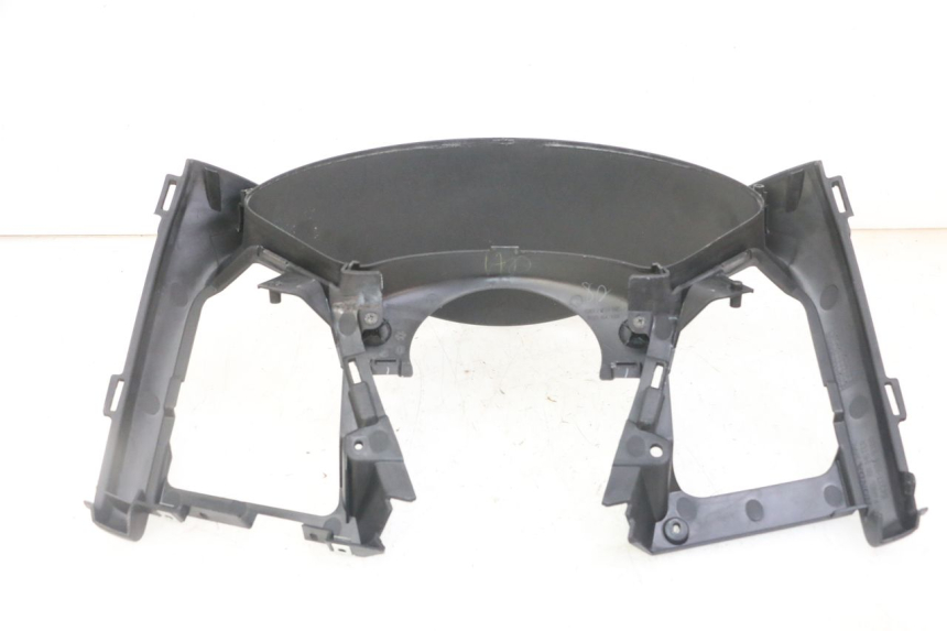 photo de ENTOURAGE COMPTEUR HONDA FORZA ABS 300 (2013 - 2017) - Autre angle de vue