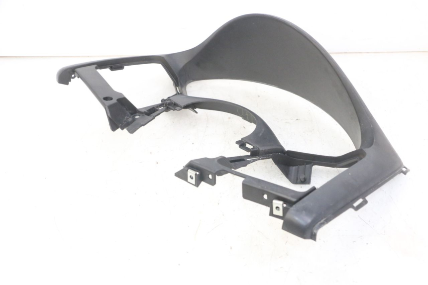 photo de ENTOURAGE COMPTEUR HONDA FORZA ABS 300 (2013 - 2017) - Gros plan technique