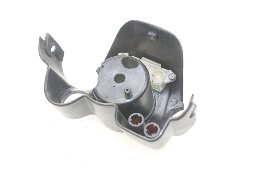 photo de ENTOURAGE COMPTEUR PEUGEOT FOX 50 (1995 - 2003) - Autre angle de vue