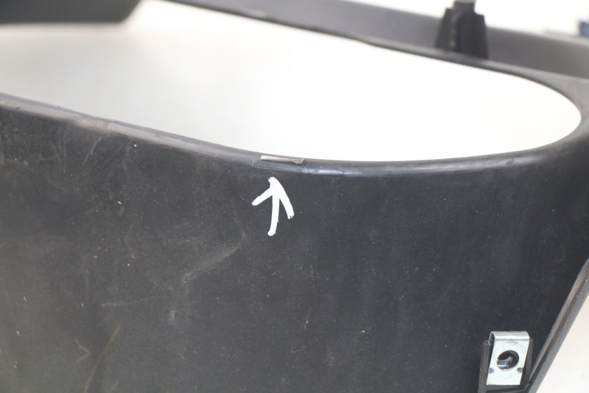 photo de ENTOURAGE COMPTEUR SYM GTS EFI ABS 125 (2012 - 2016) - Autre angle de vue