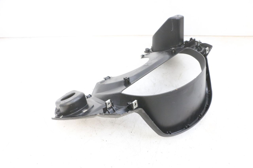 photo de ENTOURAGE COMPTEUR SYM GTS EVO 125 (2009 - 2013) - Autre angle de vue