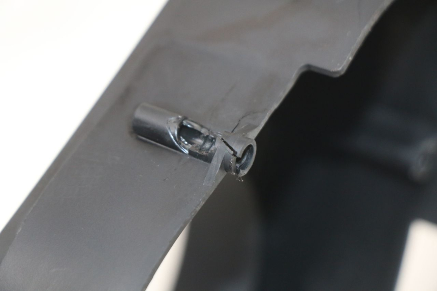 photo de ENTOURAGE COMPTEUR HONDA CBR F 1000 (1993 - 1996) - Autre angle de vue