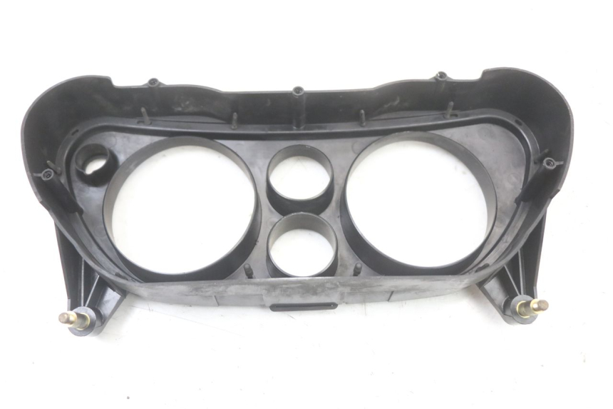 photo de ENTOURAGE COMPTEUR HONDA CBR F 1000 (1993 - 1996) - Points de fixation