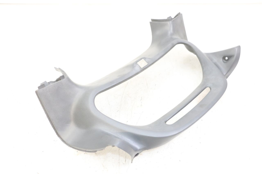 photo de ENTOURAGE COMPTEUR HONDA CBR F 1000 (1993 - 1996) - Points de fixation