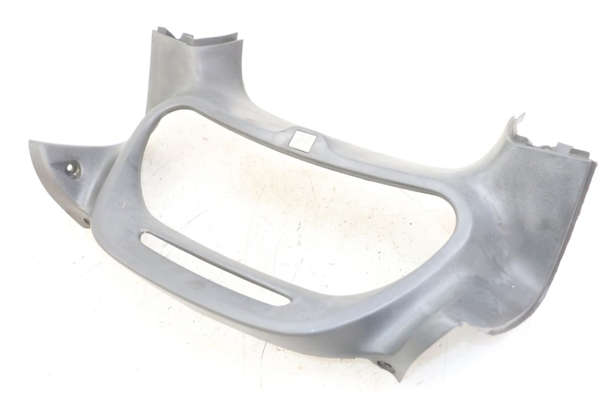 photo de ENTOURAGE COMPTEUR HONDA CBR F 1000 (1993 - 1996) - État de surface