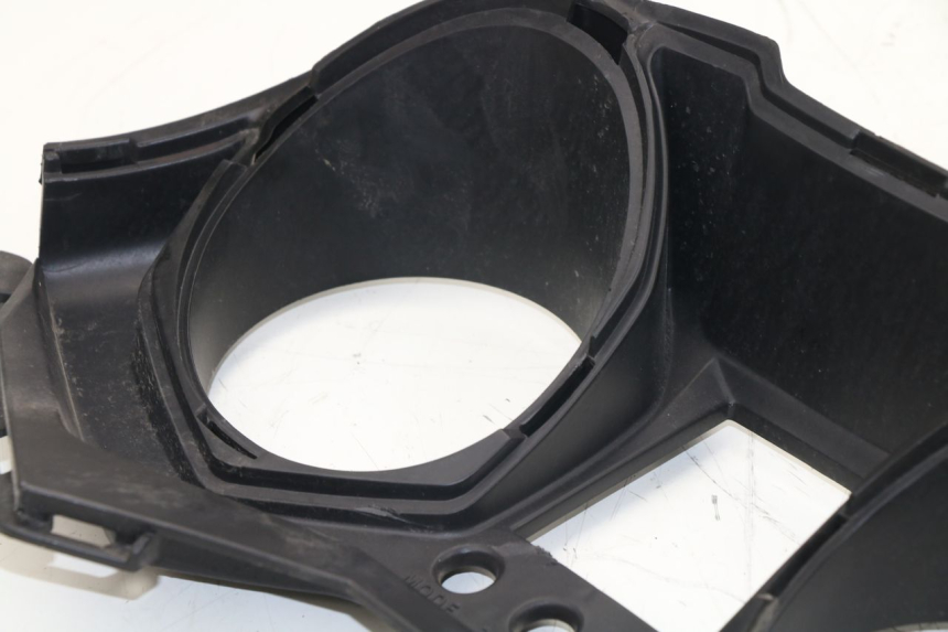 photo de ENTOURAGE COMPTEUR KAWASAKI J300 300 (2014 - 2017) - État de surface