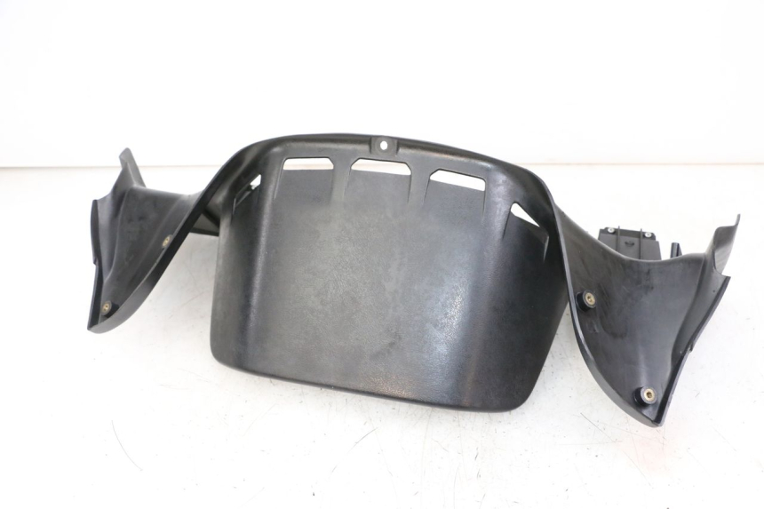 photo de ENTOURAGE COMPTEUR KAWASAKI GTR 1000 (1994 - 2004) - Détail de la pièce