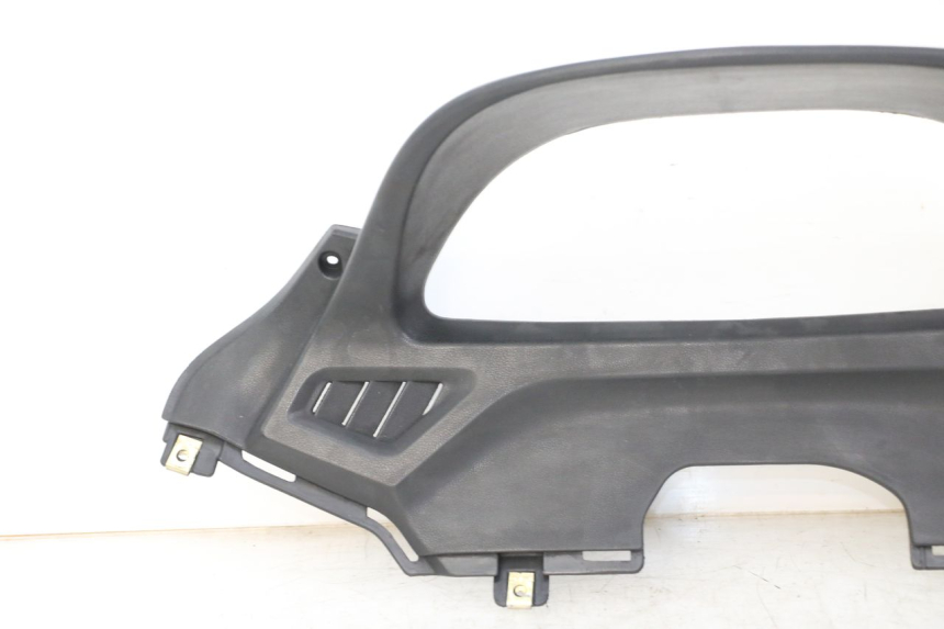 photo de ENTOURAGE COMPTEUR KYMCO XCITING 500 (2007 - 2010) - Points de fixation