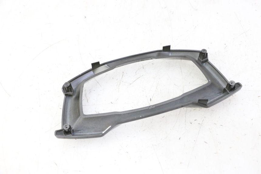 photo de ENTOURAGE COMPTEUR PIAGGIO MP3 HPE 310 (2024 - 2025) - Zoom état d’usage