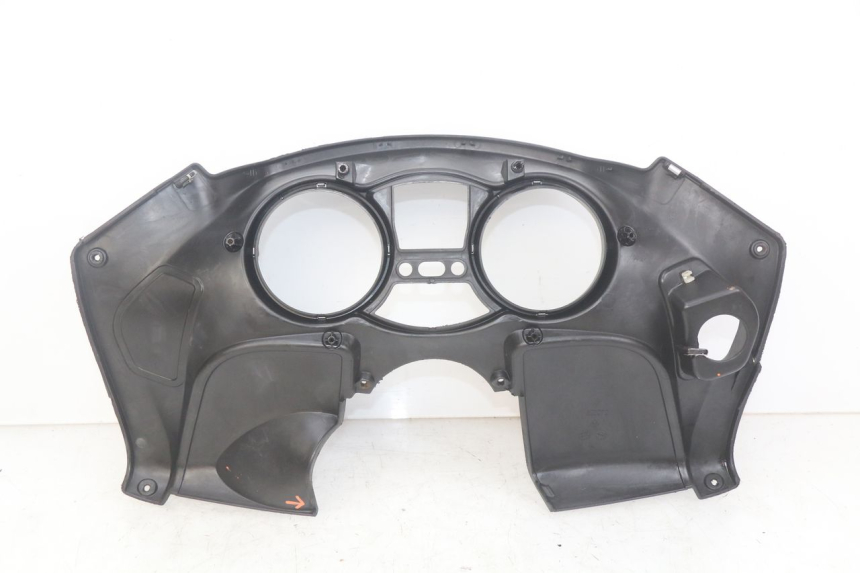 photo de ENTOURAGE COMPTEUR PIAGGIO MP3 LT 400 (2007 - 2012) - Points de fixation