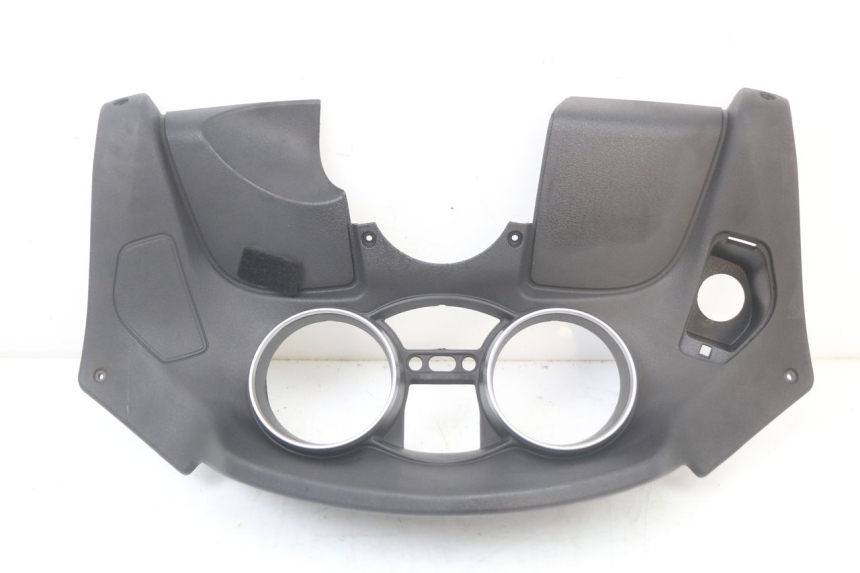 photo de ENTOURAGE COMPTEUR PIAGGIO MP3 LT 400 (2007 - 2012) - Autre angle de vue
