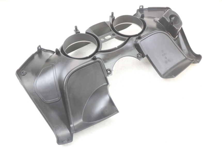 photo de ENTOURAGE COMPTEUR PIAGGIO MP3 LT 400 (2007 - 2012) - Vue d’ensemble