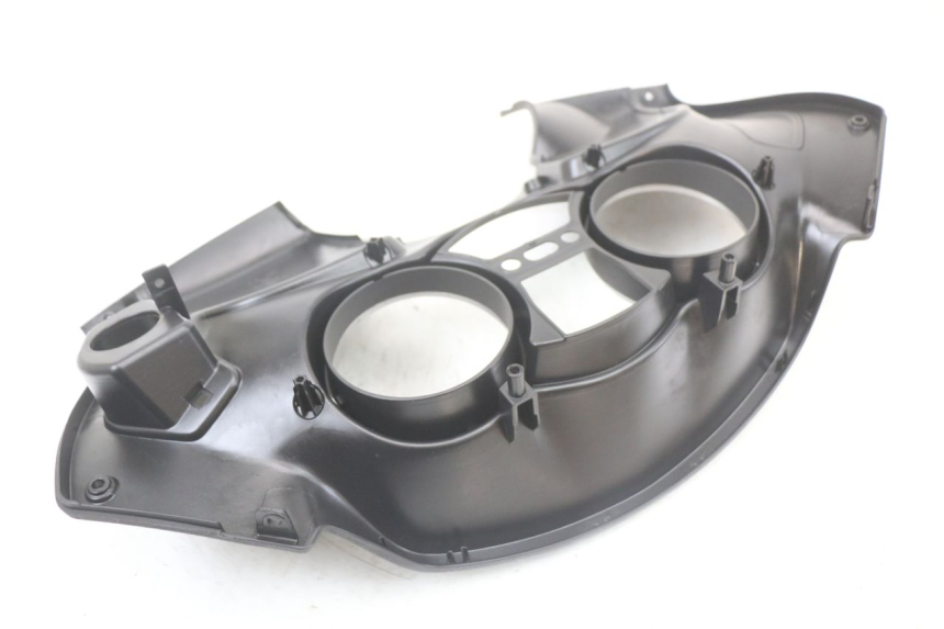 photo de ENTOURAGE COMPTEUR PIAGGIO MP3 LT 400 (2007 - 2012) - Points de fixation