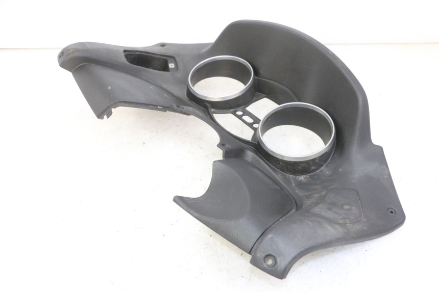 photo de ENTOURAGE COMPTEUR PIAGGIO MP3 LT 300 (2010 - 2016) - Gros plan technique