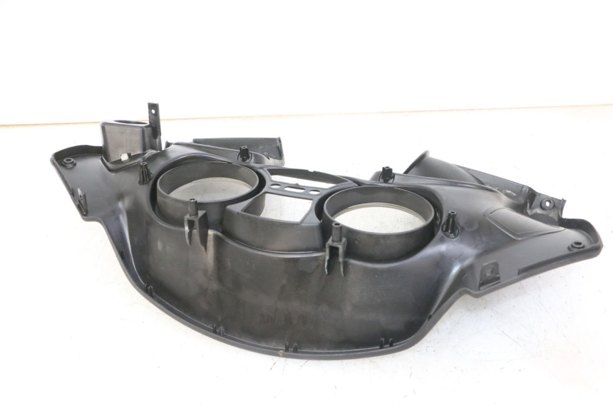 photo de ENTOURAGE COMPTEUR PIAGGIO MP3 LT 400 (2007 - 2012) - Marquages et références