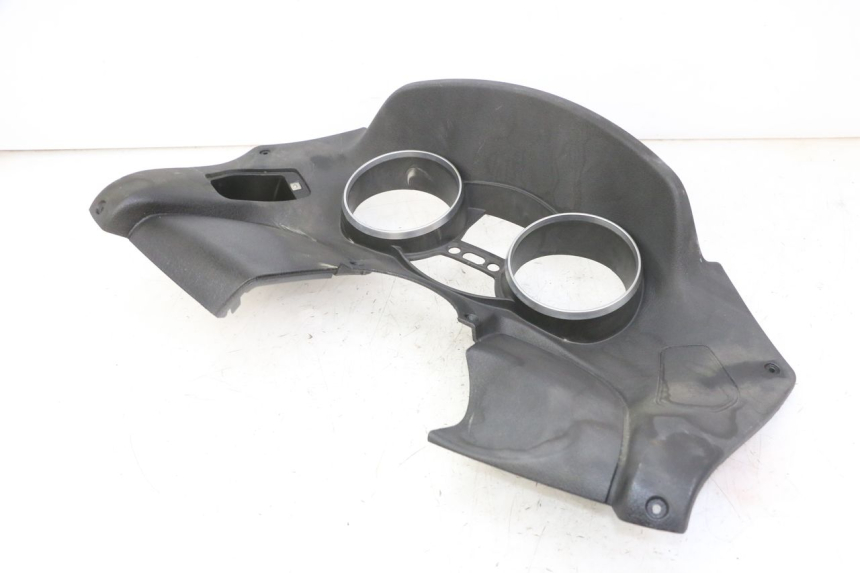 photo de ENTOURAGE COMPTEUR PIAGGIO MP3 LT 300 (2010 - 2016) - Autre angle de vue