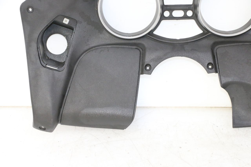 photo de ENTOURAGE COMPTEUR PIAGGIO MP3 LT 300 (2010 - 2016) - Inspection visuelle