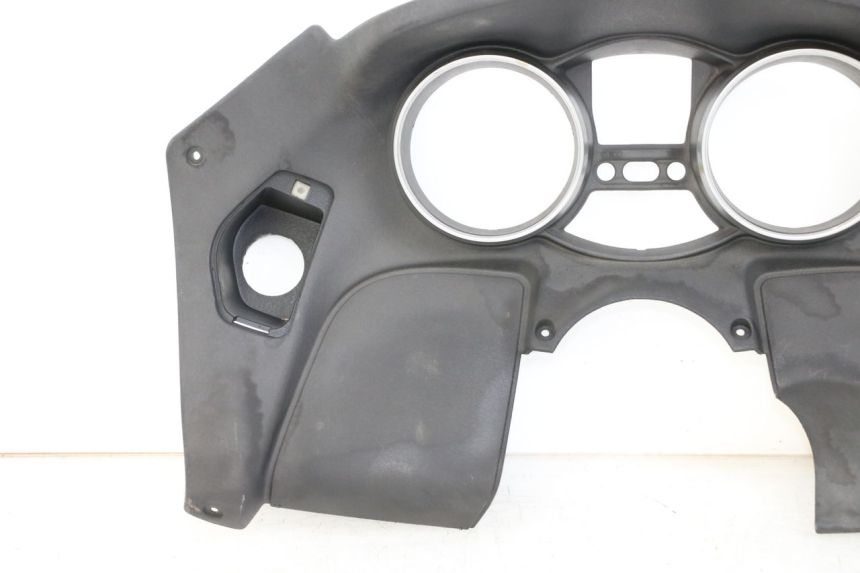 photo de ENTOURAGE COMPTEUR PIAGGIO MP3 125 (2006 - 2014) - Marquages et références