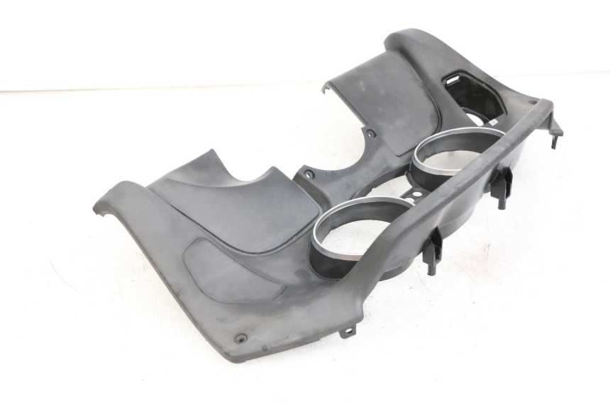 photo de ENTOURAGE COMPTEUR PIAGGIO MP3 500 (2011 - 2015) - Points de fixation