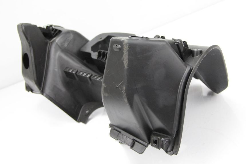 photo de ENTOURAGE COMPTEUR GILERA NEXUS 125 (2009 - 2013) - Autre angle de vue