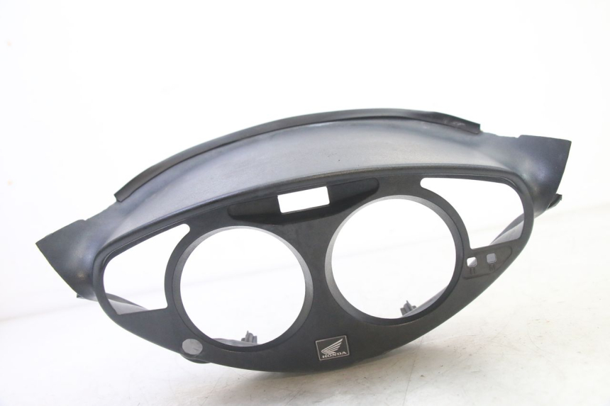 photo de ENTOURAGE COMPTEUR HONDA NTV DEAUVILLE 650 (2001 - 2006) - Zoom état d’usage