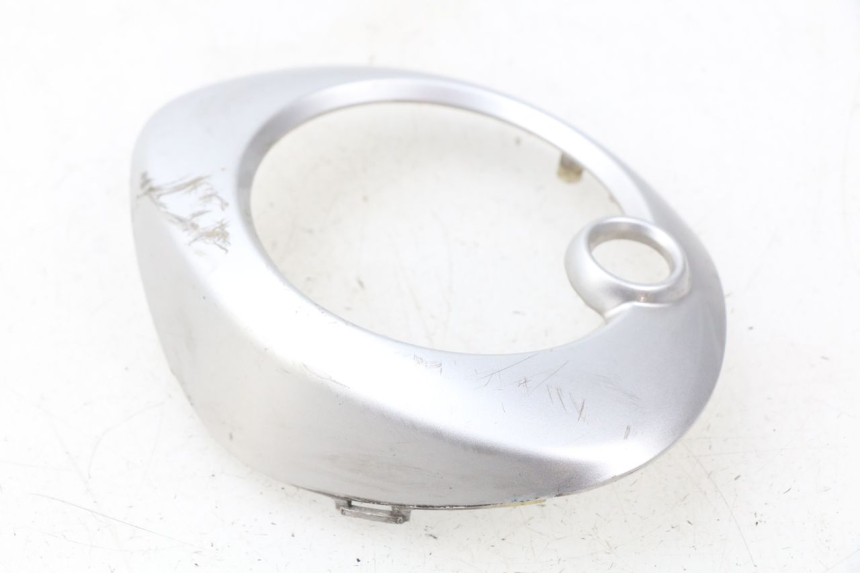 photo de ENTOURAGE COMPTEUR MBK OVETTO 2T 50 (2007 - 2017) - Gros plan technique