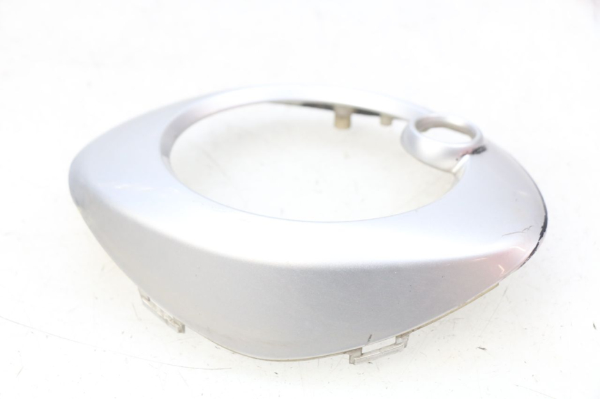 photo de ENTOURAGE COMPTEUR MBK OVETTO 2T 50 (2007 - 2017) - Gros plan technique