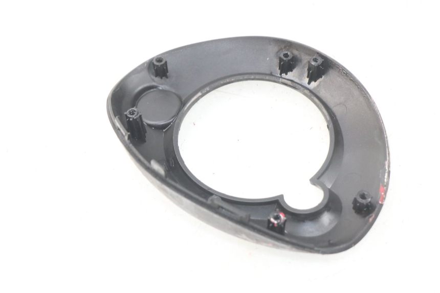 photo de ENTOURAGE COMPTEUR MBK OVETTO ONE 2T 50 (2013 - 2017) - Autre angle de vue