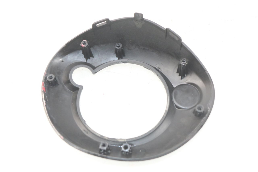 photo de ENTOURAGE COMPTEUR MBK OVETTO ONE 2T 50 (2013 - 2017) - Gros plan technique