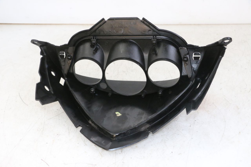 photo de ENTOURAGE COMPTEUR PEUGEOT ELYSTAR 50 (2002 - 2014) - Gros plan technique