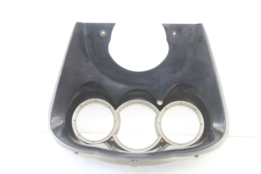 photo de ENTOURAGE COMPTEUR PEUGEOT SATELIS 125 (2013 - 2018) - Autre angle de vue