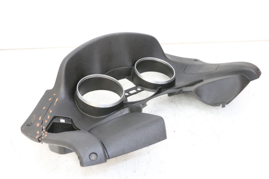 photo de ENTOURAGE COMPTEUR PIAGGIO MP3 LT 400 (2007 - 2012) - Détails caractéristiques