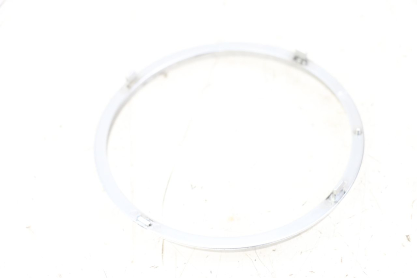 photo de ENTOURAGE COMPTEUR PIAGGIO MP3 LT 400 (2007 - 2012) - Inspection visuelle