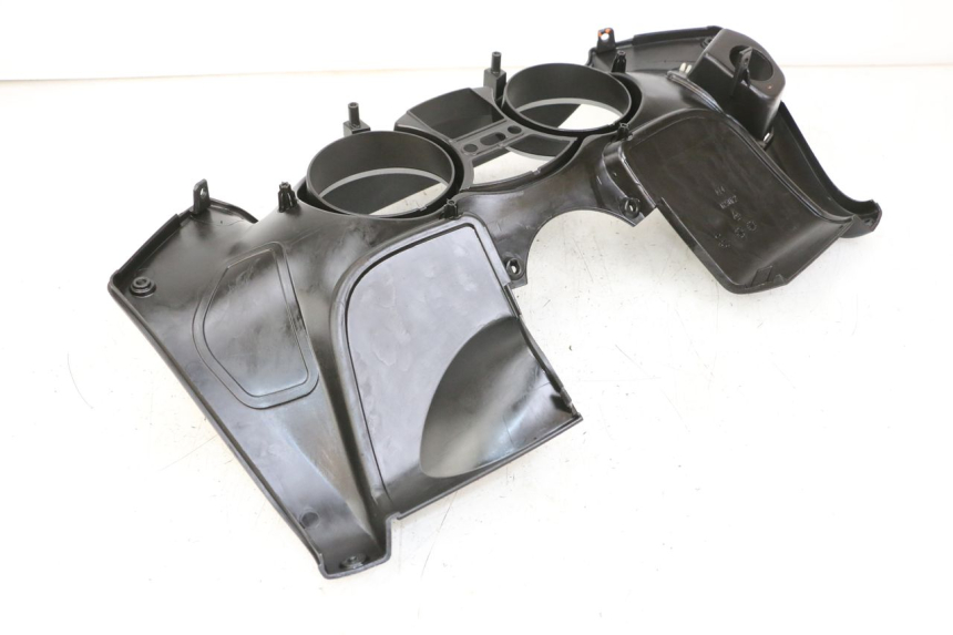 photo de ENTOURAGE COMPTEUR PIAGGIO MP3 LT 400 (2007 - 2012) - Vue d’ensemble