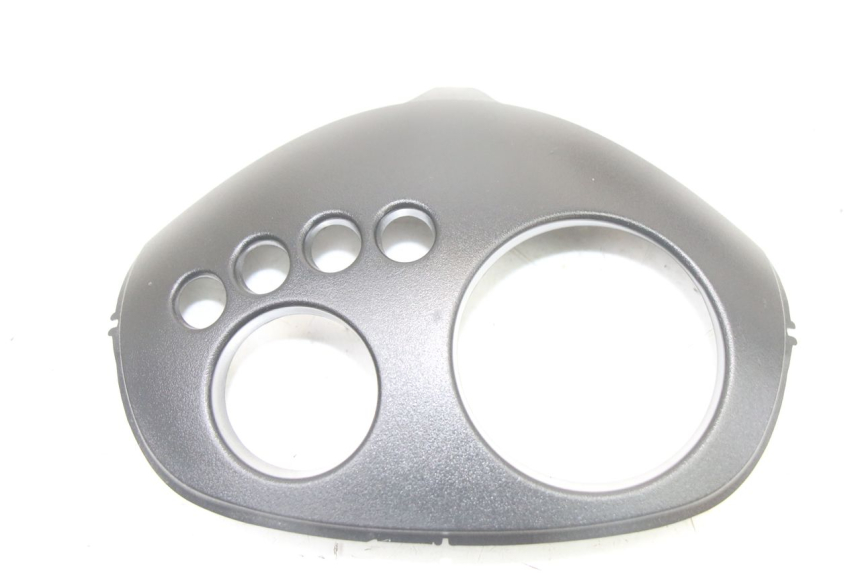 photo de ENTOURAGE COMPTEUR PIAGGIO ZIP 4T 50 (2018 - 2020) - Vue principale