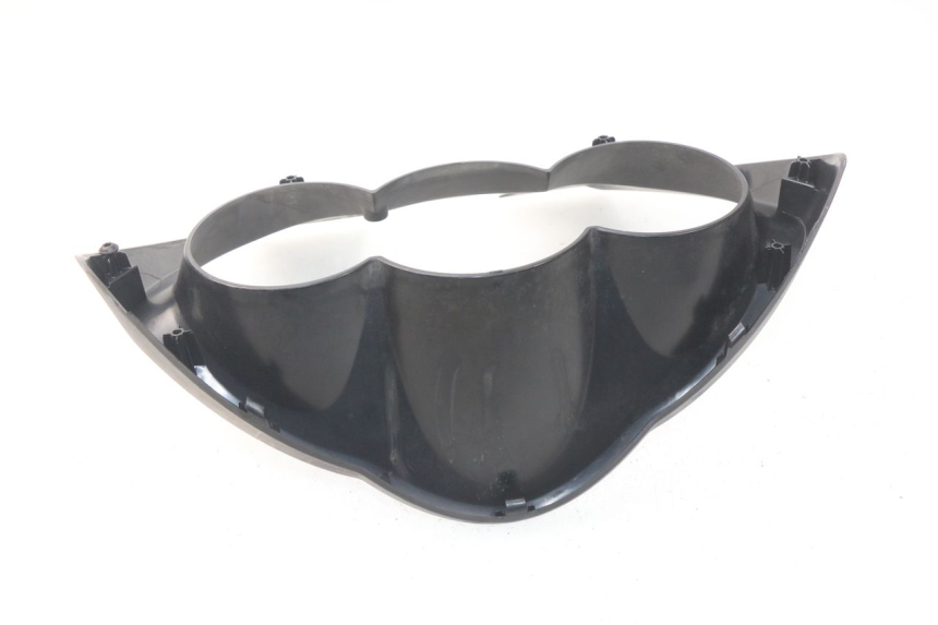 photo de ENTOURAGE COMPTEUR PEUGEOT SATELIS 300 (2012 - 2015) - Autre angle de vue