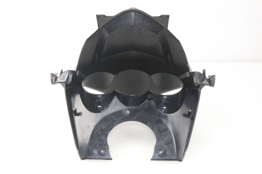 photo de ENTOURAGE COMPTEUR PEUGEOT SATELIS 125 (2006 - 2009) - Autre angle de vue