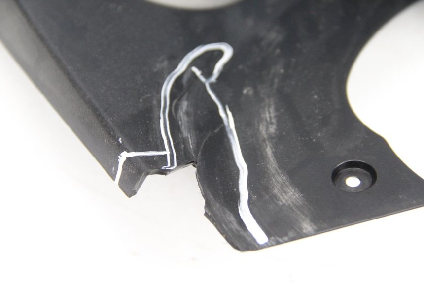 photo de ENTOURAGE COMPTEUR PEUGEOT SATELIS 125 (2013 - 2018) - État de surface