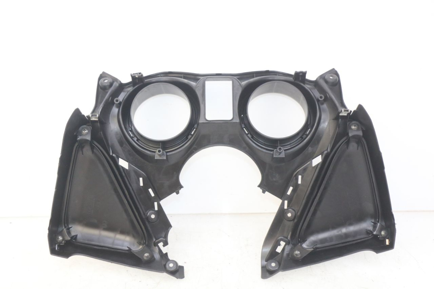 photo de ENTOURAGE COMPTEUR MBK SKYCRUISER 125 (2010 - 2013) - Zoom état d’usage