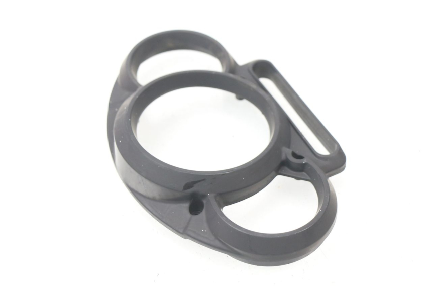 photo de ENTOURAGE COMPTEUR APRILIA SR CARB LC 2T 50 (2004 - 2012) - Zoom état d’usage