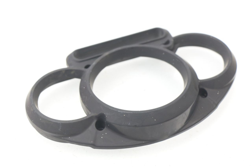 photo de ENTOURAGE COMPTEUR APRILIA SR CARB LC 2T 50 (2004 - 2012) - Autre angle de vue