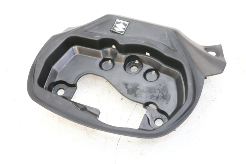photo de ENTOURAGE COMPTEUR SUZUKI GSX F GSXF 650 (2007 - 2015) - Pièce contrôlée