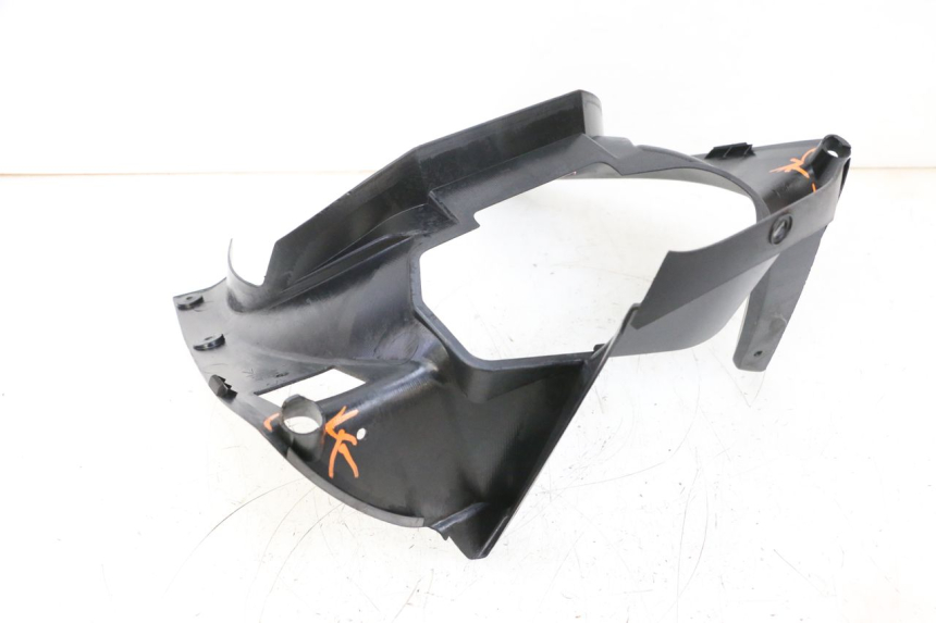 photo de ENTOURAGE COMPTEUR YAMAHA TDM ABS 900 (2002 - 2014) - Détail de la pièce