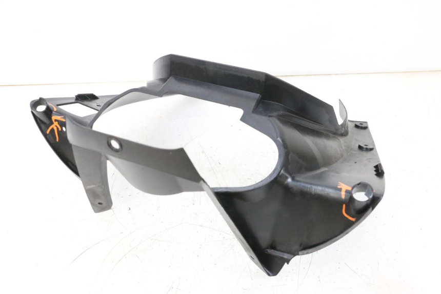 photo de ENTOURAGE COMPTEUR YAMAHA TDM ABS 900 (2002 - 2014) - Gros plan technique