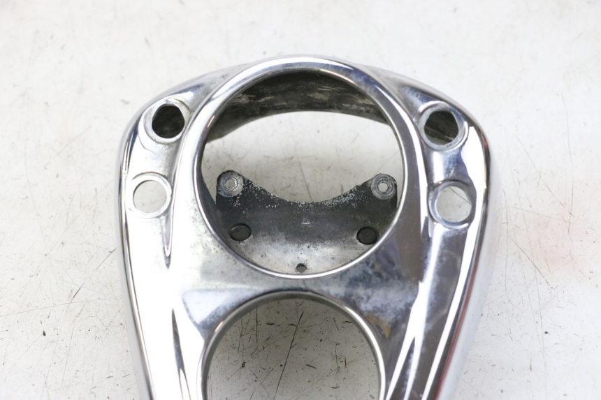 photo de ENTOURAGE COMPTEUR HONDA VT C2 SHADOW 750 (1997 - 2001) - Autre angle de vue